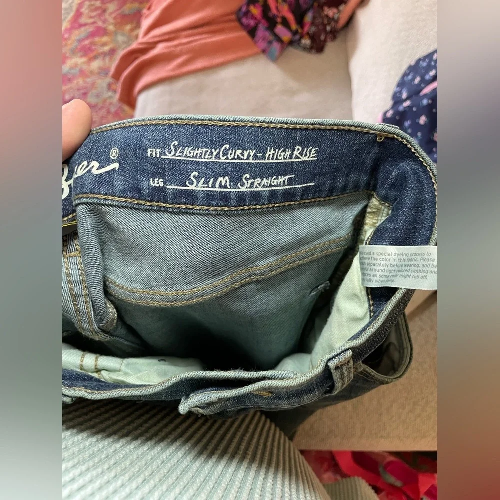 ✨Women’s Eddie Bauer Jeans Size 8 #A1 - Picture 9 of 10